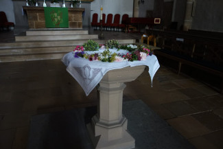 Taufstein in der Stadtkirche